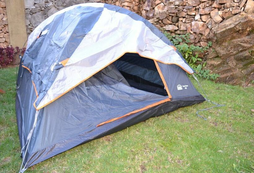 هتل Gahiza Island Retreat