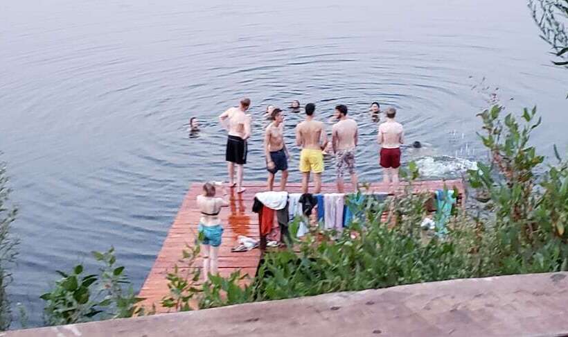 هتل Gahiza Island Retreat