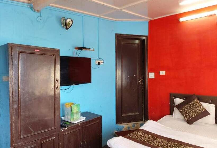 فندق Goroomgo Lake View Mall Road Nainital