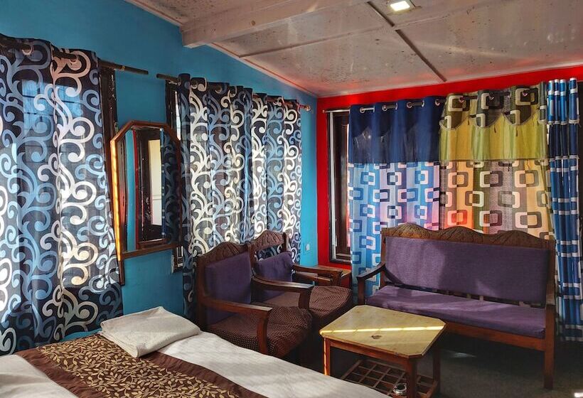 فندق Goroomgo Lake View Mall Road Nainital