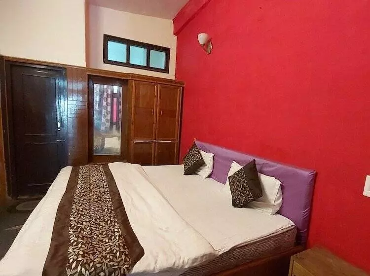 ホテル Goroomgo Lake View Mall Road Nainital