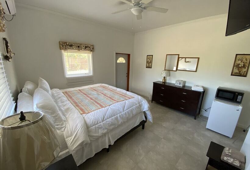 هتل Island Comfort Bed & Breakfast