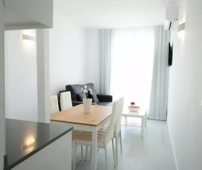 هتل Sol Playa Suites