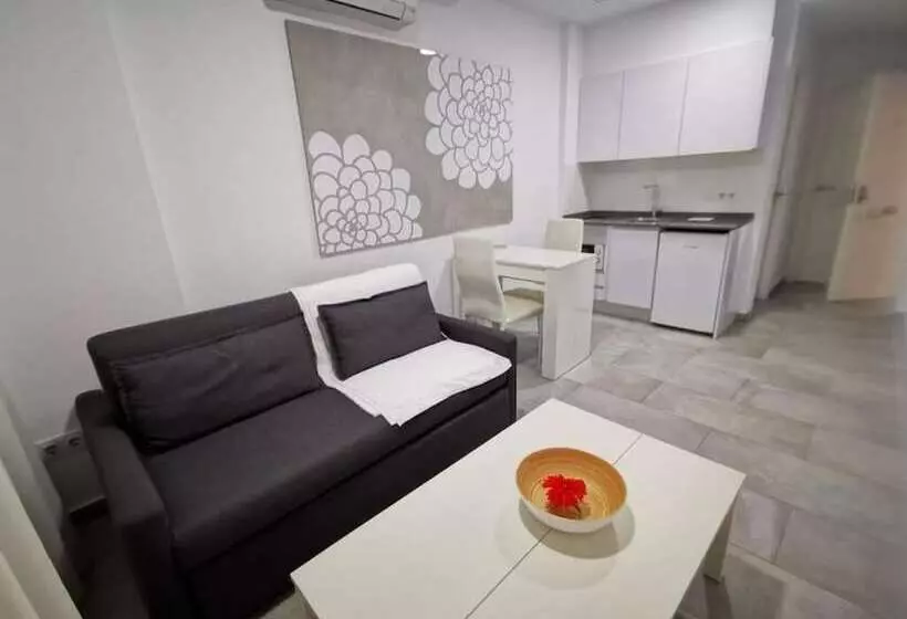 هتل Sol Playa Suites
