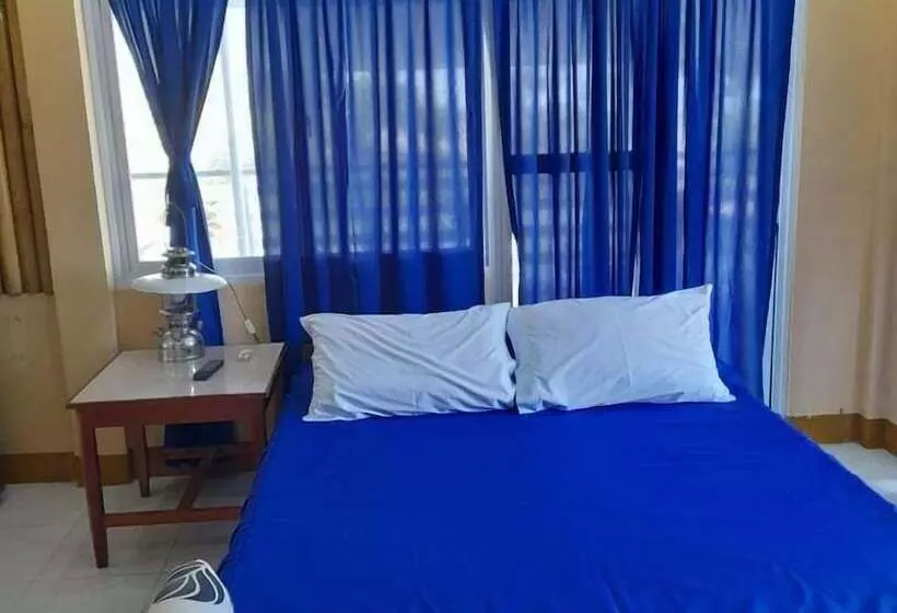 ホテル Tagudan Kubo Garden