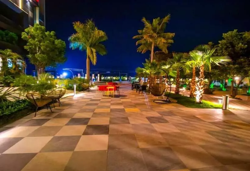 ホテル The Bhagwati Resort