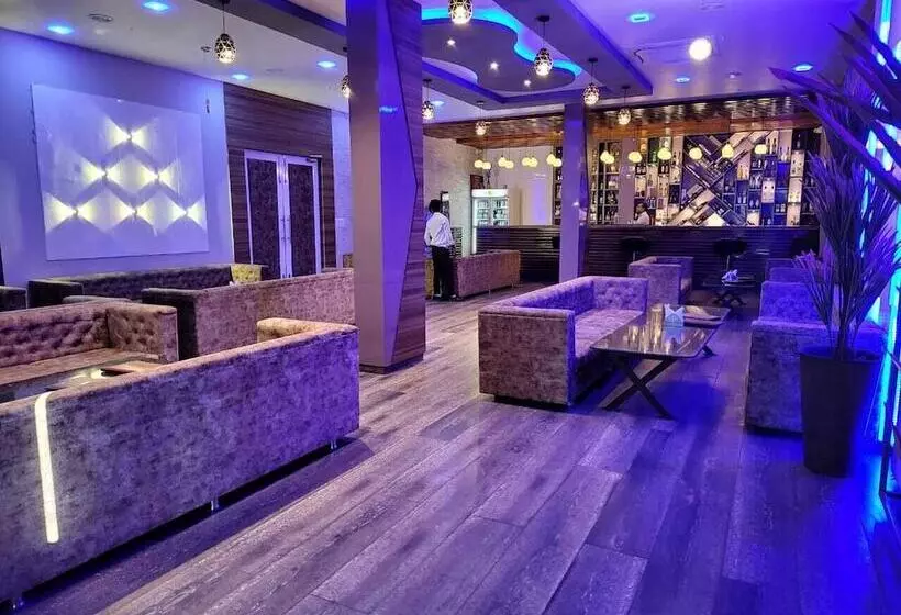 ホテル The Bhagwati Resort