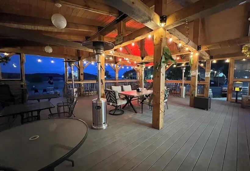 モーテル Island Pond Country Inn