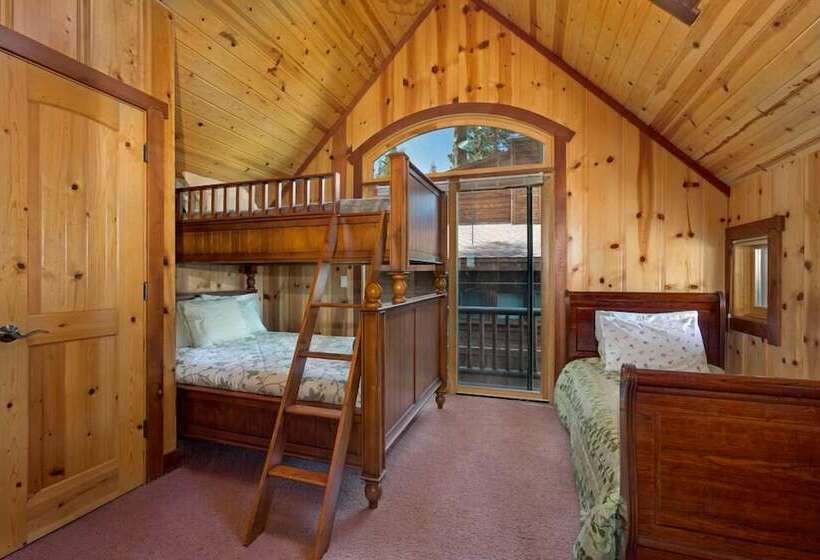 On Lake Tahoe!! Close To Heavenly And Casino S