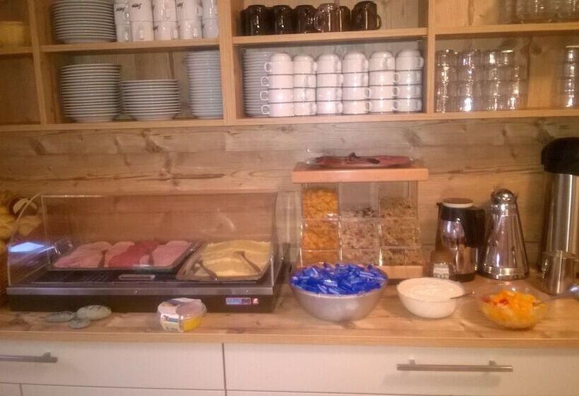 Пансион Appartementhaus Karlspitze Natur Pur