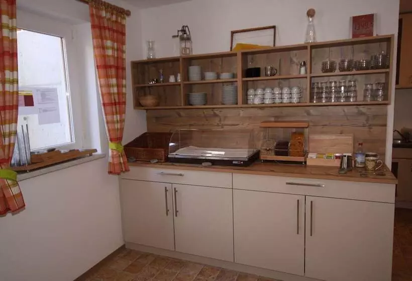 Majatalo Appartementhaus Karlspitze Natur Pur