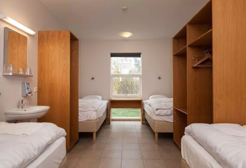 پانسیون Guesthouse Eldhestar