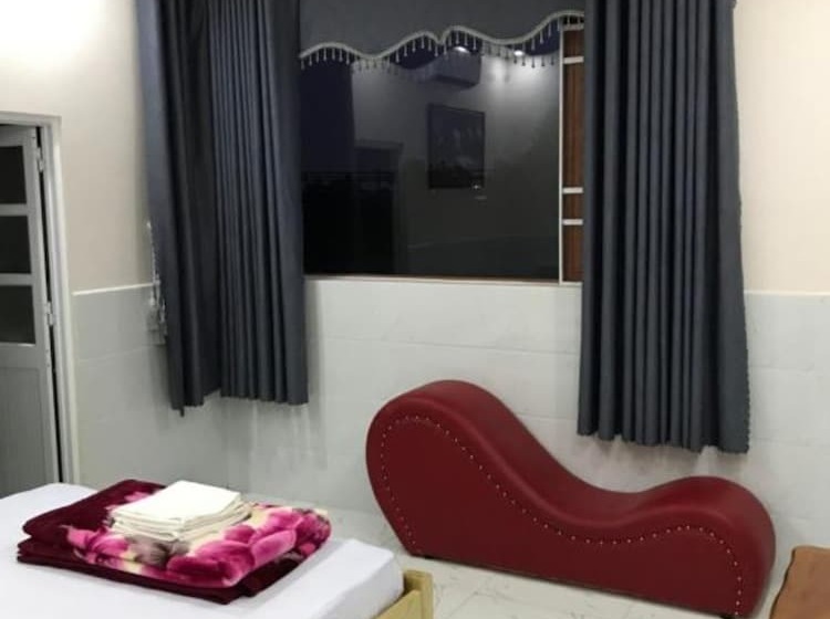 Pension (Hôtel basse catégorie) Hoang Anh