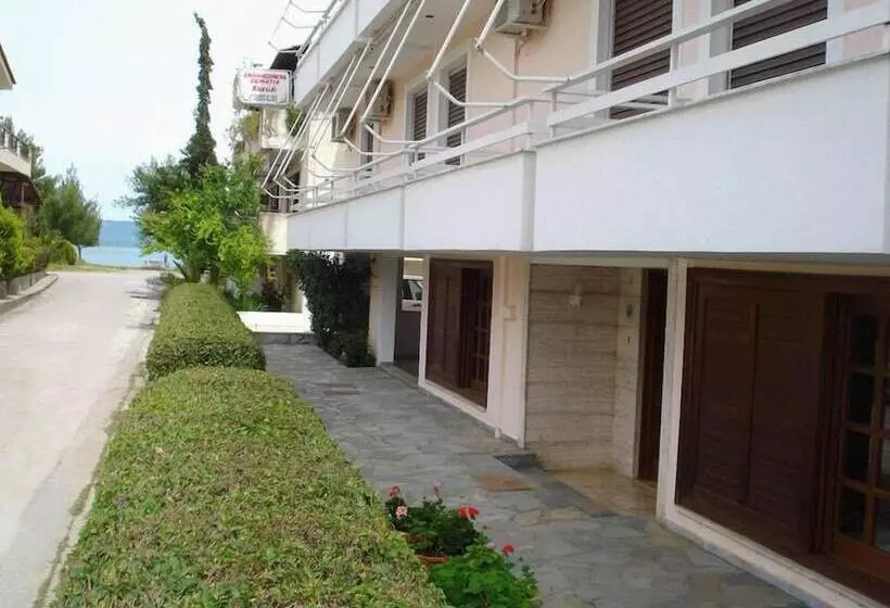 ペンション Kochili