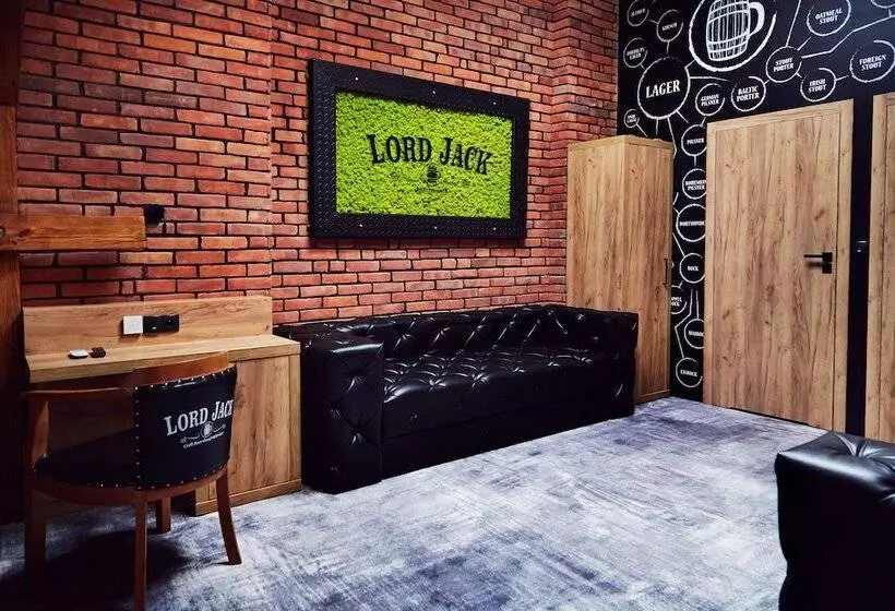 Majatalo Lord Jack Apartments