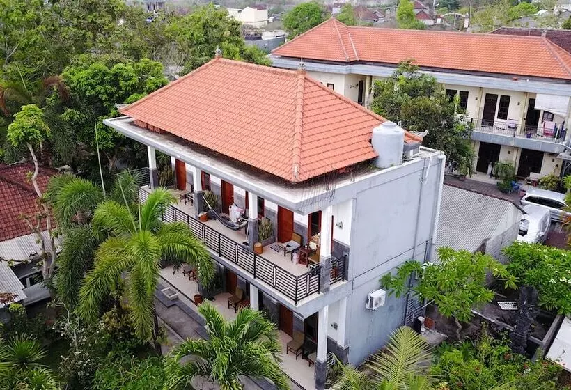 پانسیون Murna S Guesthouse Bali