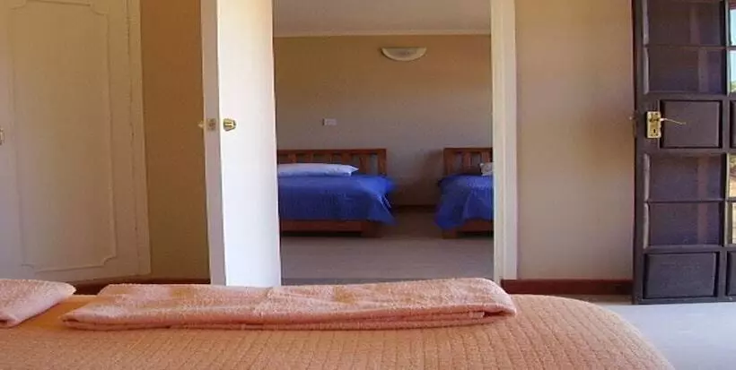 پانسیون The Old House Nanyuki