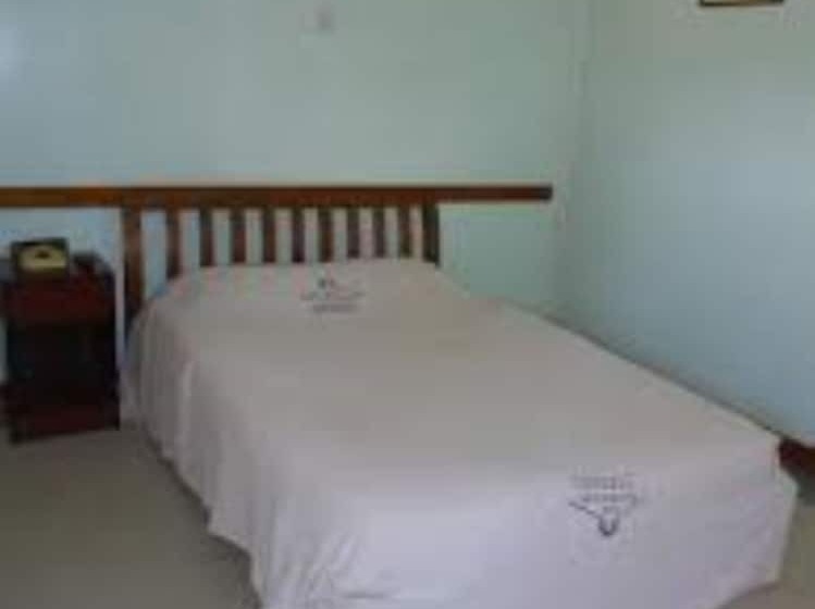 پانسیون The Old House Nanyuki