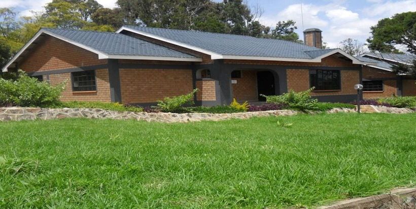 پانسیون The Old House Nanyuki