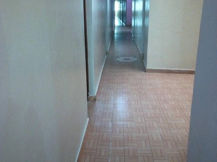 پانسیون Waso Central Emporium Lodge