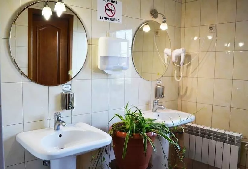 Lomakeskus Recreation Center Lake Ponti