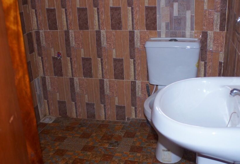 تختخواب و صبحانه Bells Guest House