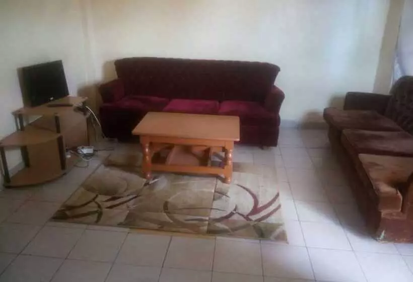 تختخواب و صبحانه Juja Modern Guest House