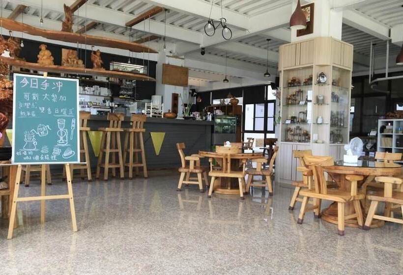 تختخواب و صبحانه Sanyi Ju Xiang Minsu