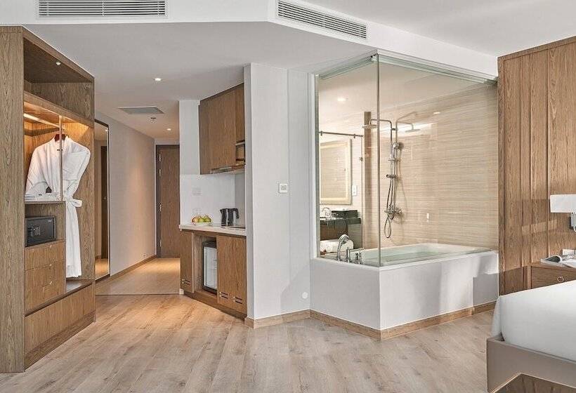 Capital Panorama Apartment