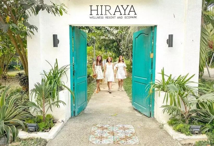 ホテル Hiraya Wellness Resort And Ecopark