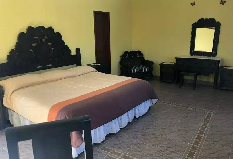 Hotelli Ricardos