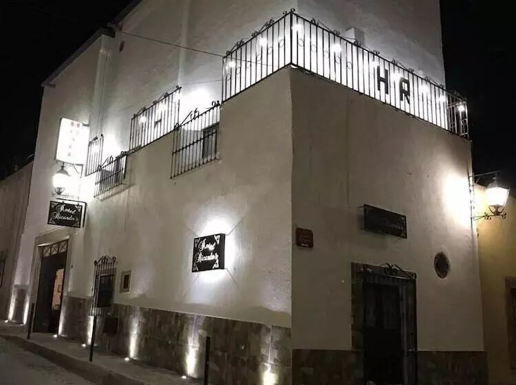 Hotelli Ricardos