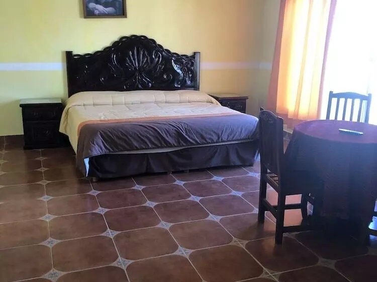 Hotelli Ricardos