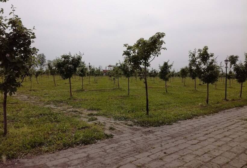 هتل روستایی Salaš Farma 47 Miris Dunja