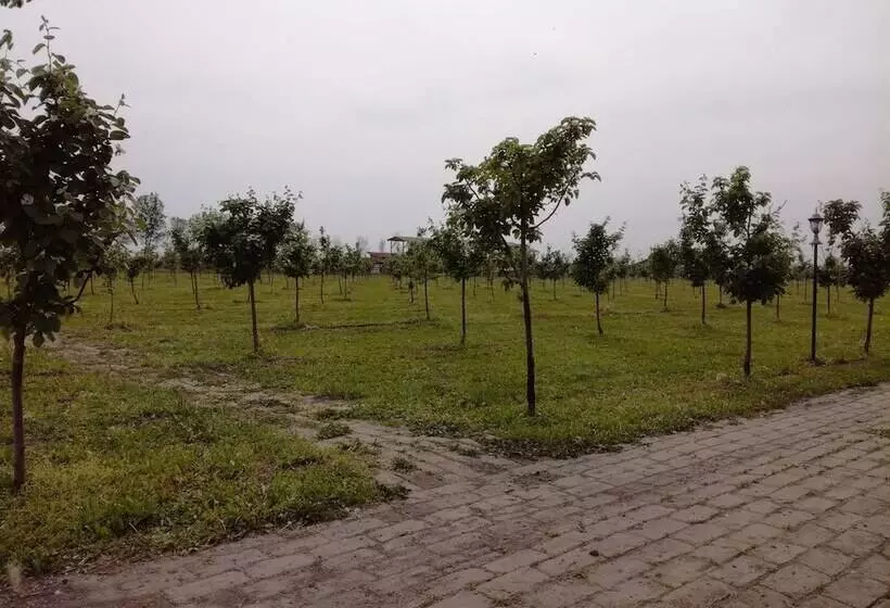 هتل روستایی Salaš Farma 47 Miris Dunja