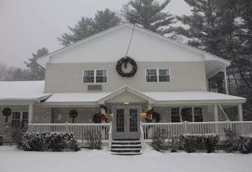 モーテル Golden Apple Inn