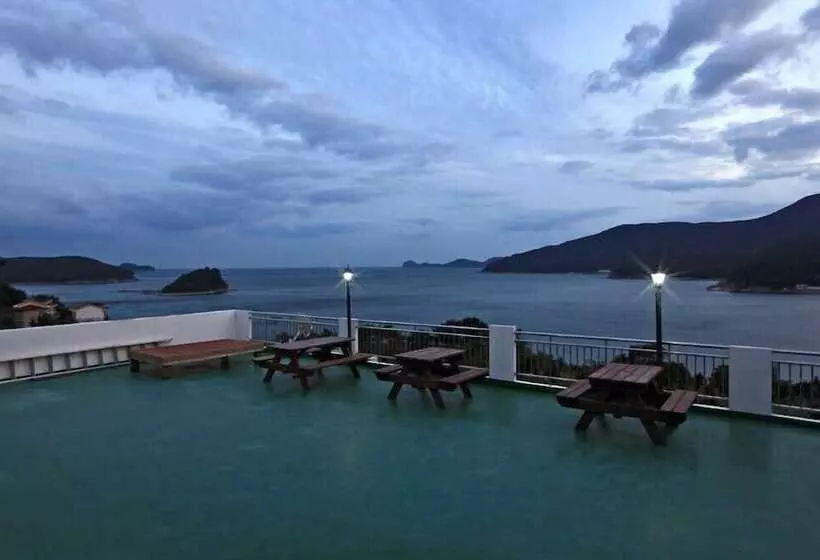 Pado Hyanggi Pension