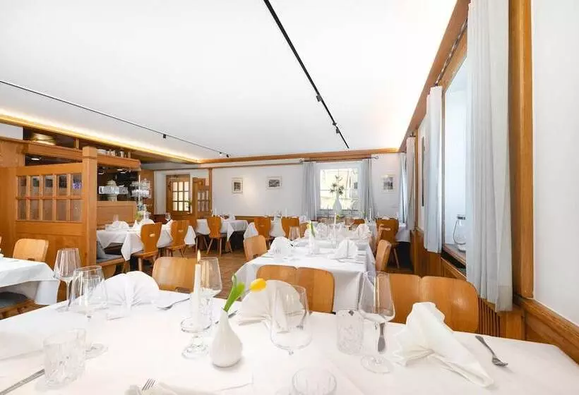 Majatalo Gasthaus Zur Blume