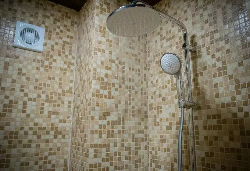 پانسیون Guesthouse Usadba