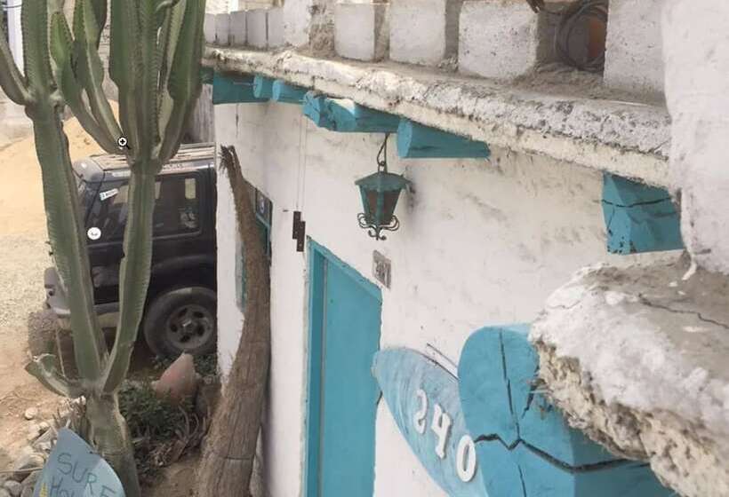 ペンション Huanchaco Surf Camp