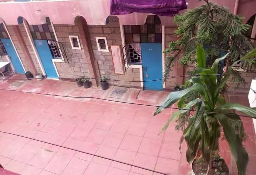 پانسیون Jupiter House