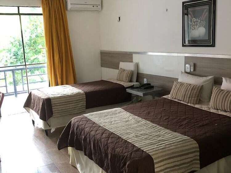 Ytacaranha Hotel De Serra