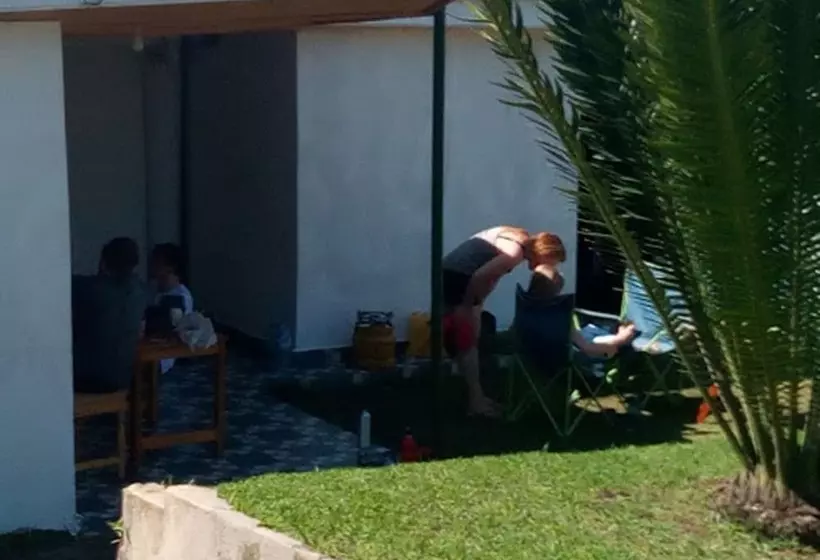 هاستل Maasai Backpackers Home