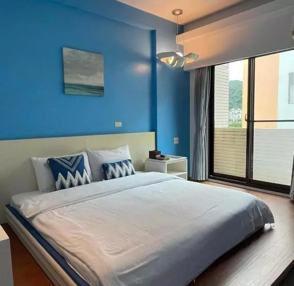 تختخواب و صبحانه Silimu Hostel
