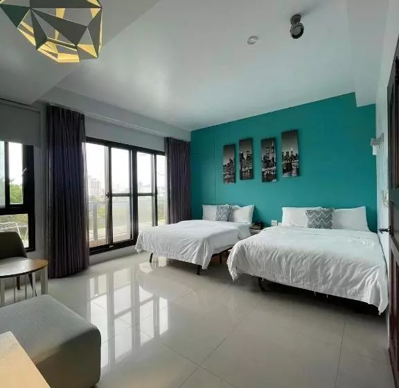 تختخواب و صبحانه Silimu Hostel