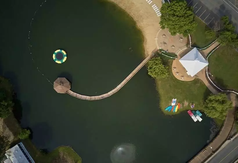 Bethpage Camp Resort