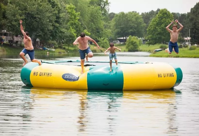 Bethpage Camp Resort