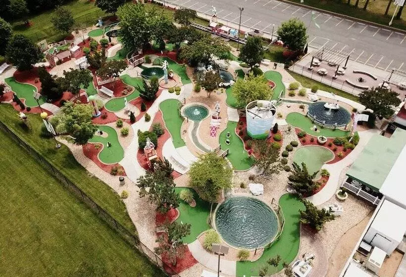 Bethpage Camp Resort