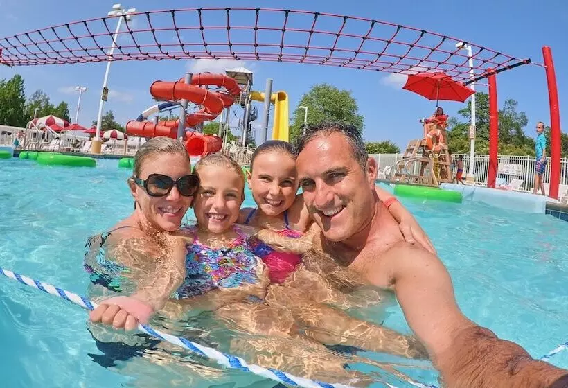 Bethpage Camp Resort