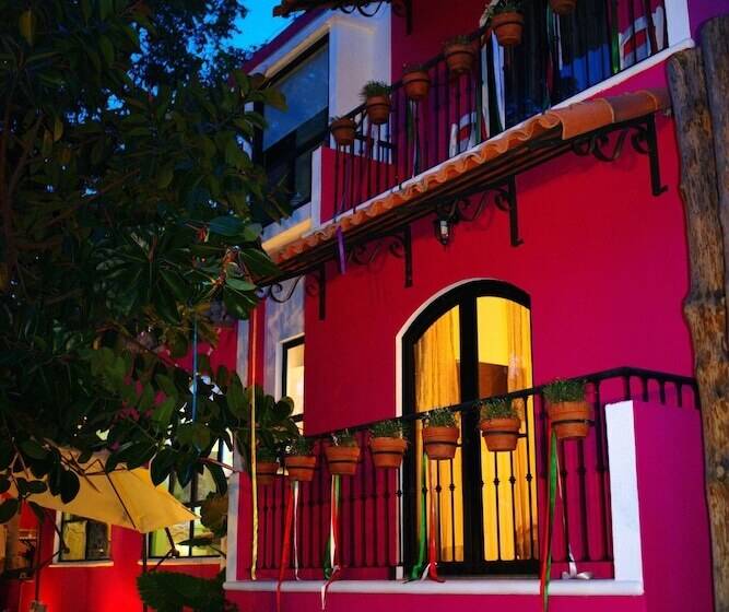 Casa Bugambilias Hotel Boutique